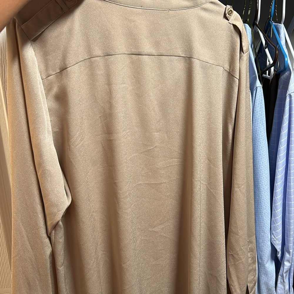 Calvin Klein blouse - Picture 4 of 4